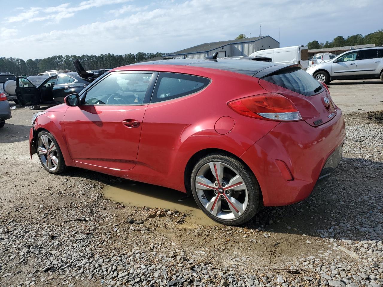 2017 Hyundai Veloster - Image 2
