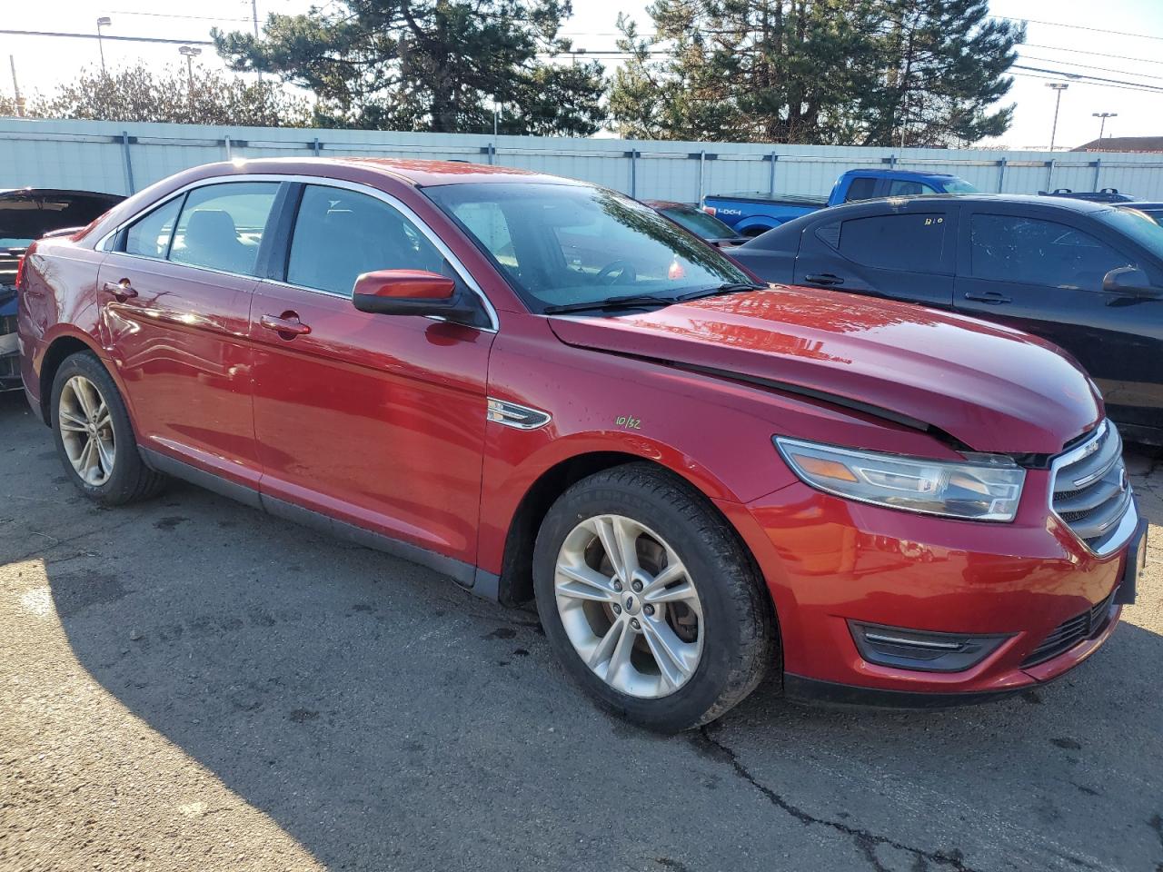 2014 Ford Taurus - Image 4