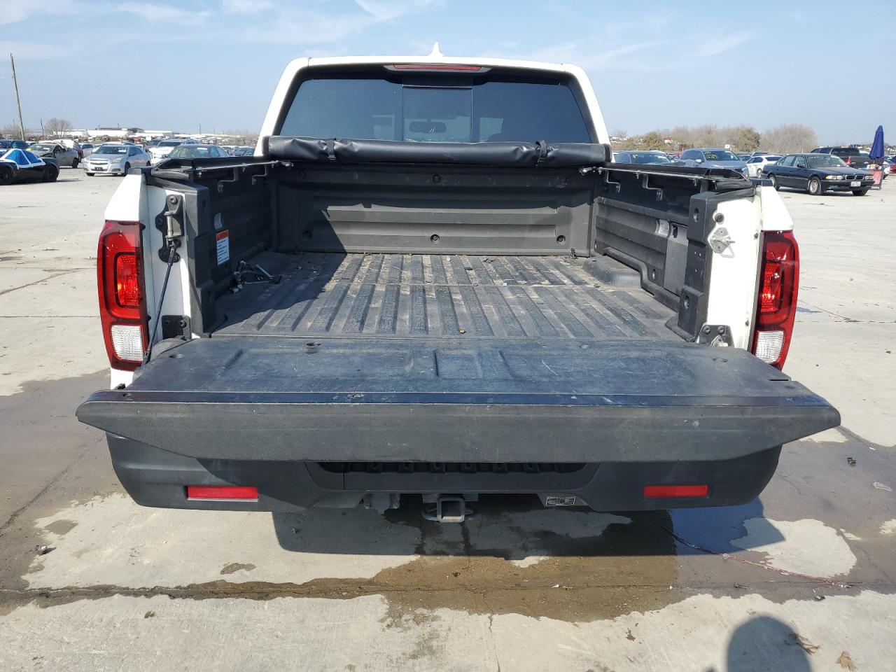 2019 Honda Ridgeline - Image 6