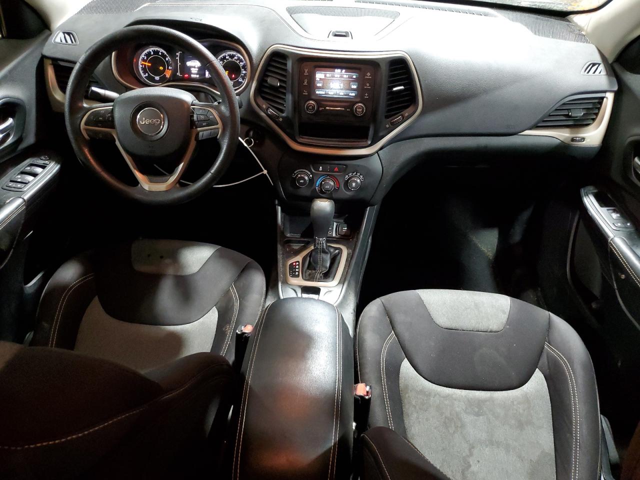 2015 Jeep Grand Cherokee - Image 8