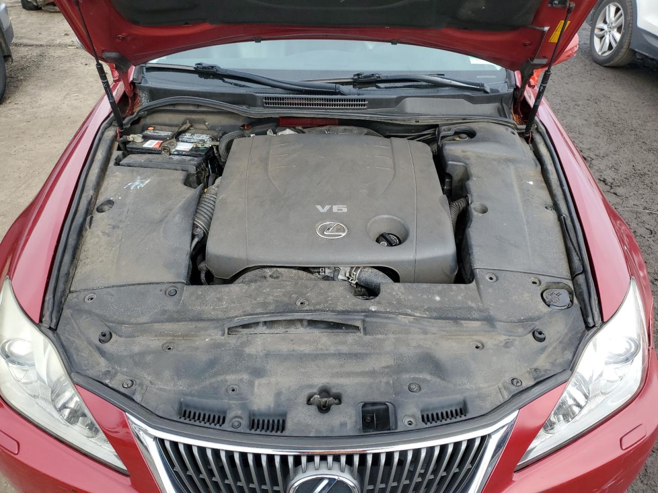 2010 Lexus IS - Image 11