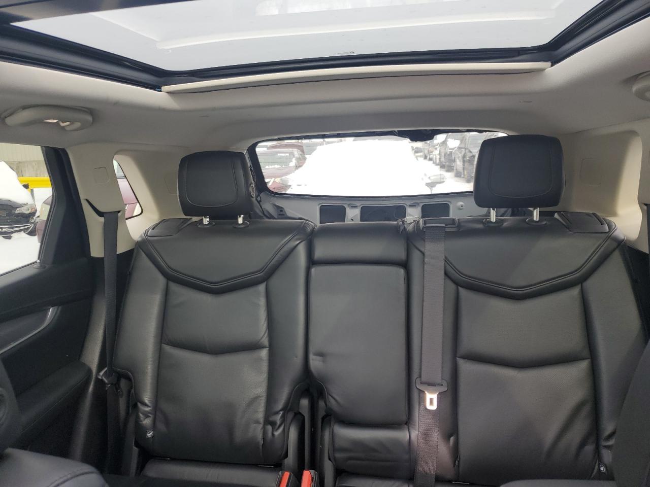 2018 Cadillac XT5 - Image 10