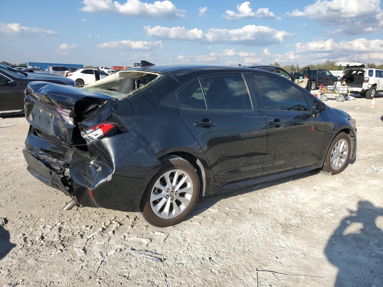 2022 Toyota Corolla - Image 3