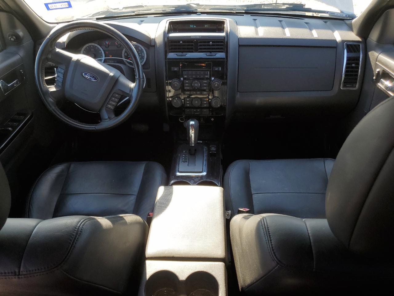 2010 Ford Escape - Image 8