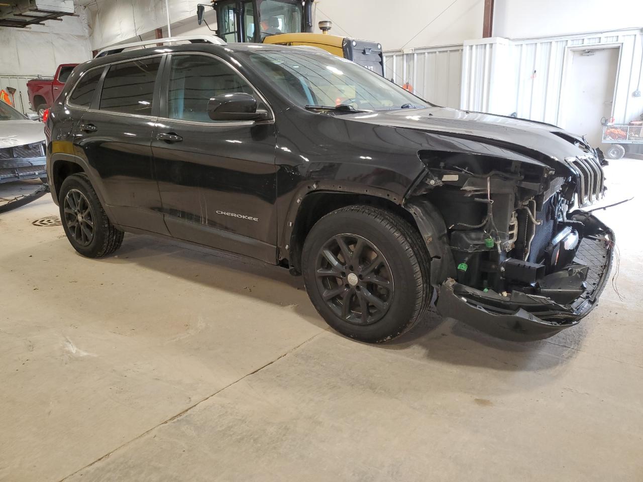 2015 Jeep Grand Cherokee - Image 4