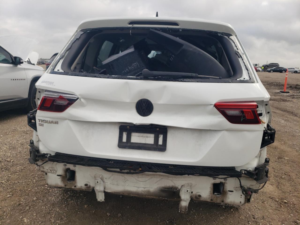 2021 Volkswagen Tiguan - Image 6