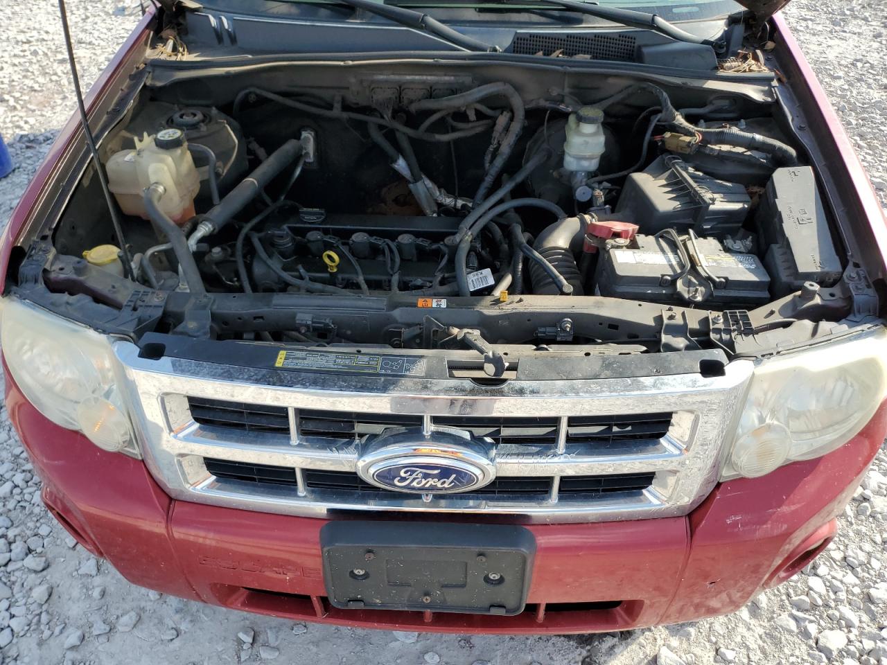 2010 Ford Escape - Image 12