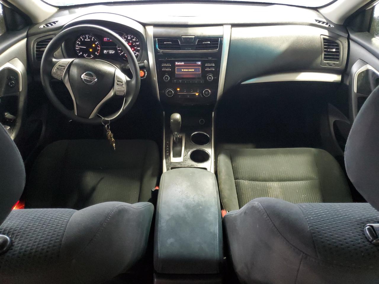 2015 Nissan Altima - Image 8