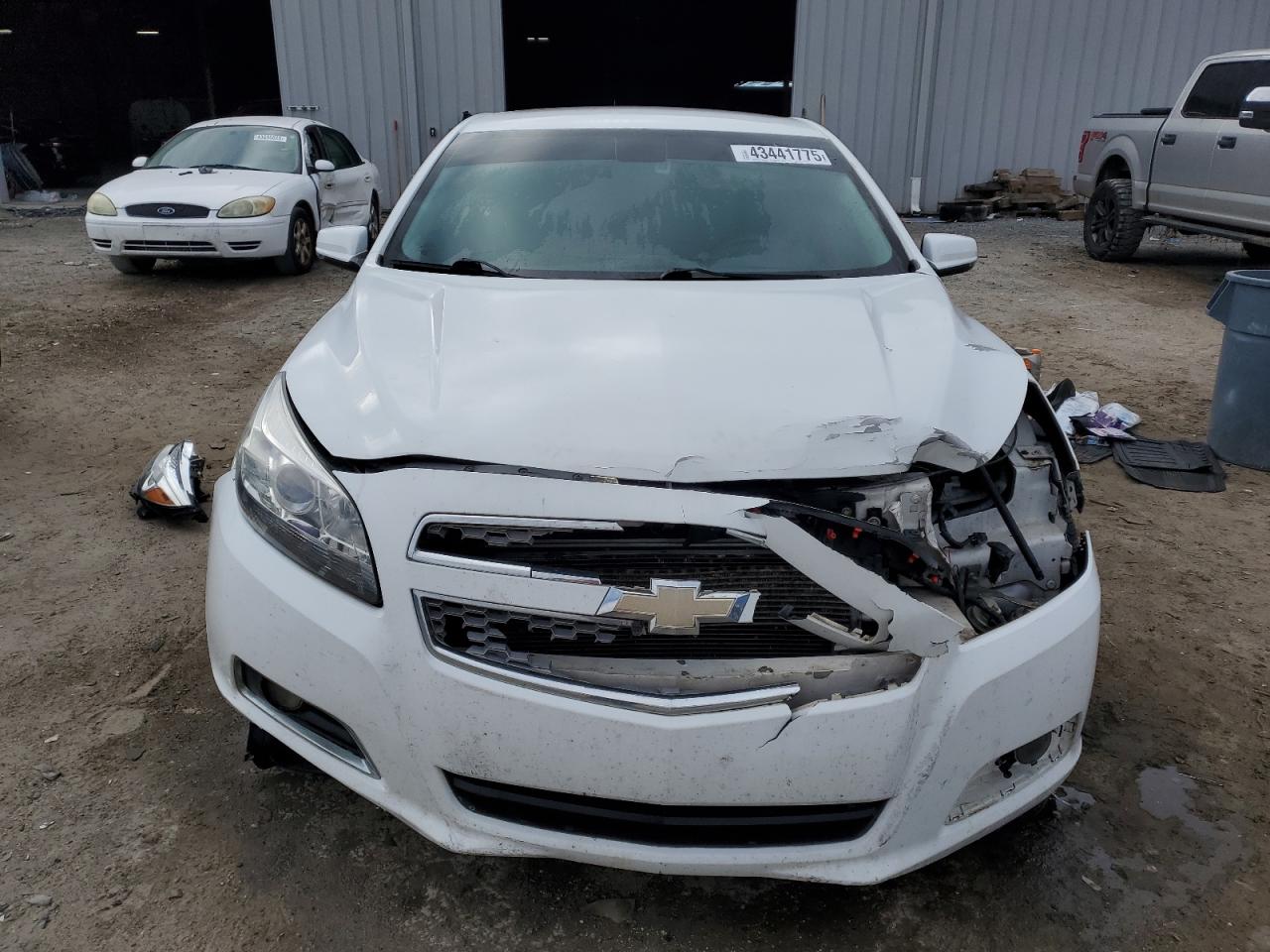 2013 Chevrolet Malibu - Image 5