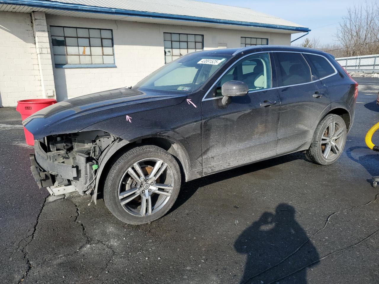 2018 Volvo XC60 - Image 1