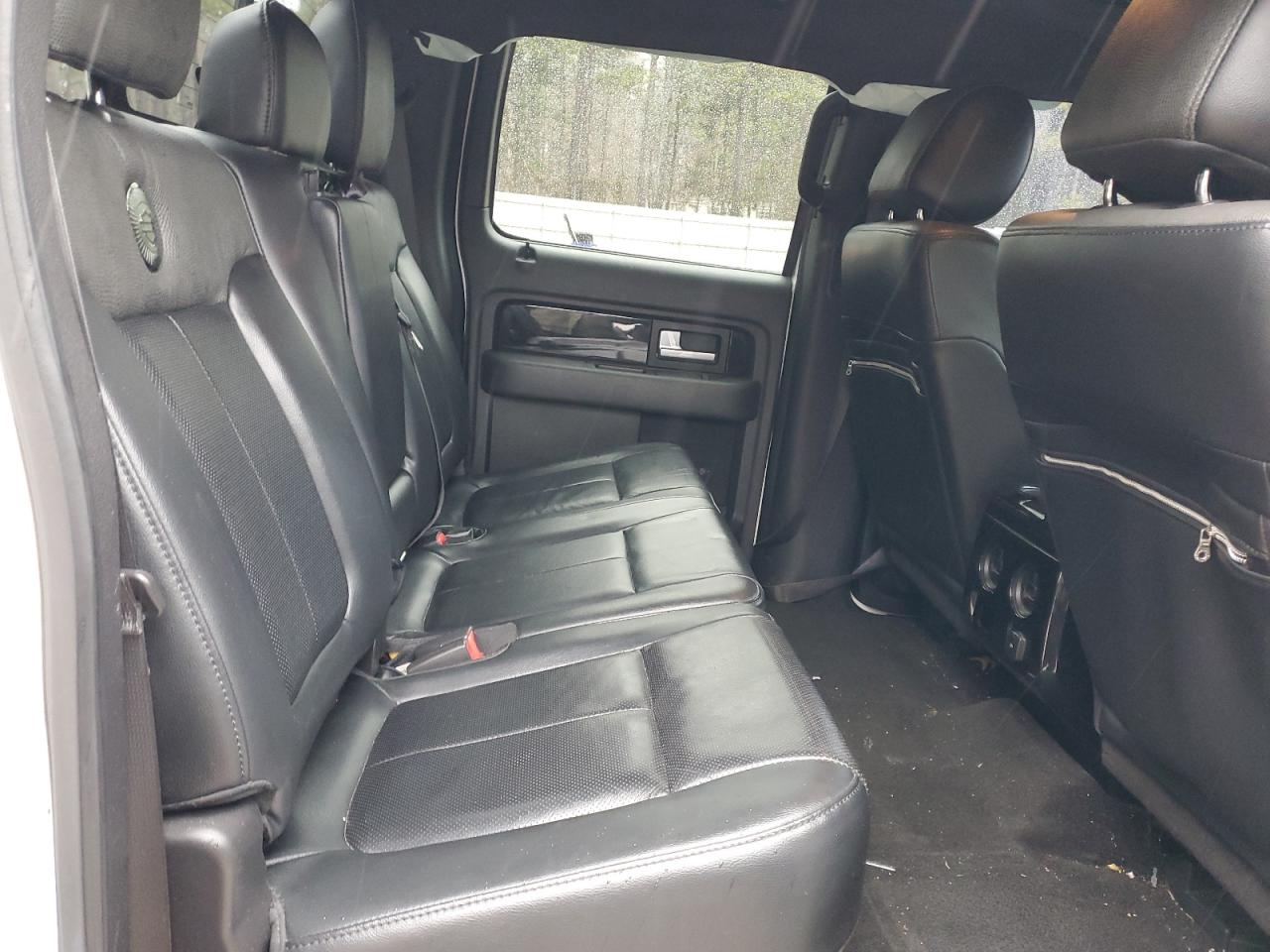 2012 Ford F-150 - Image 11