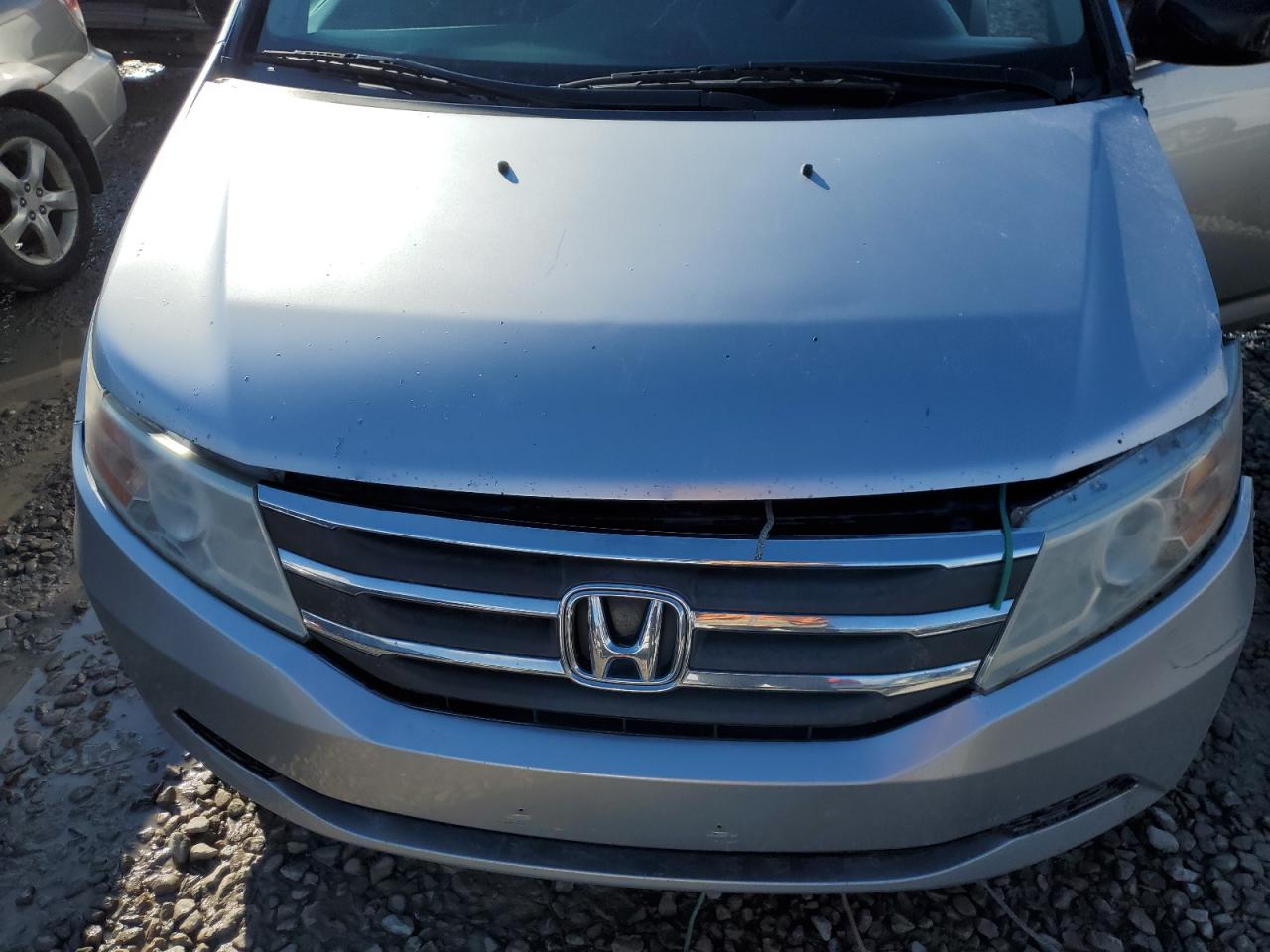 2012 Honda Odyssey - Image 11