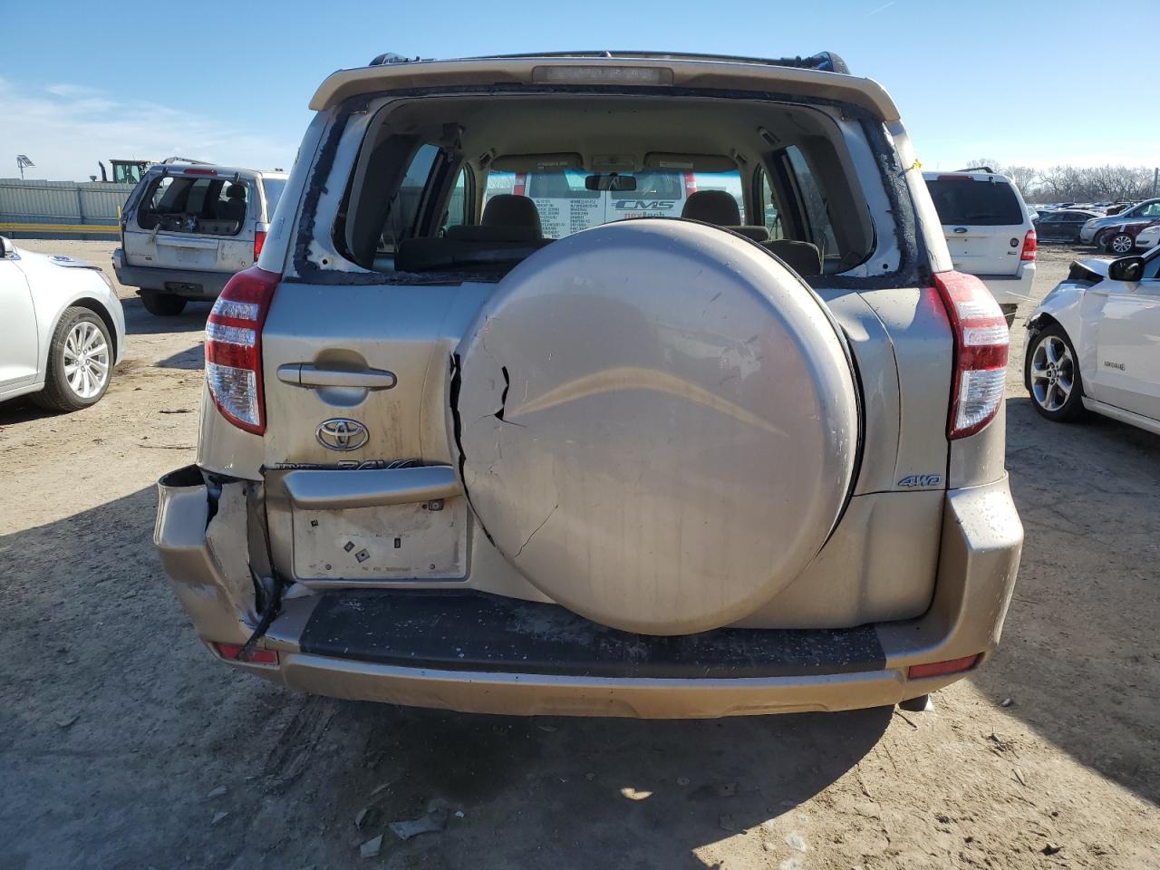 2010 Toyota RAV 4 - Image 6