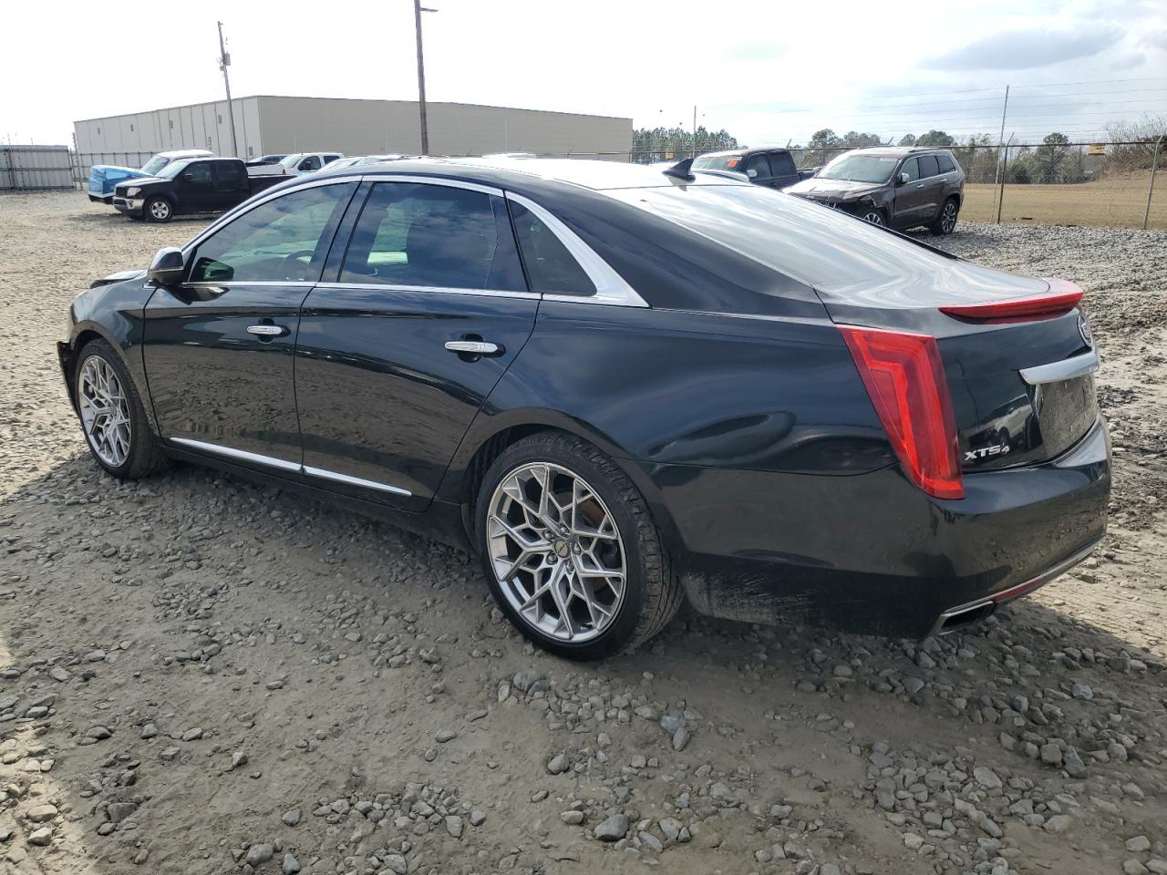 2014 Cadillac XTS - Image 2