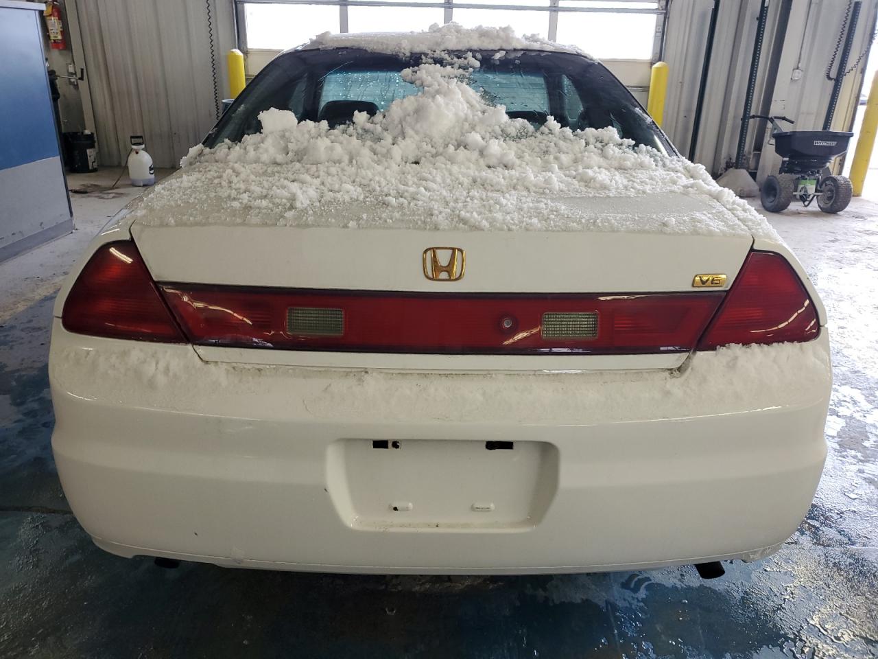 2002 Honda Accord - Image 6