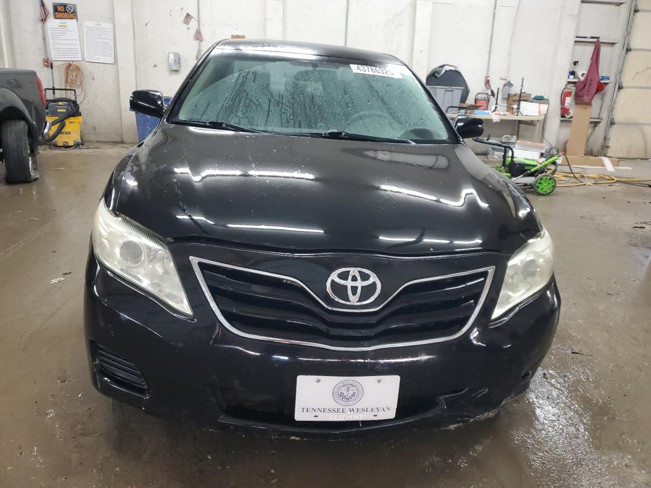 2011 Toyota Camry - Image 5