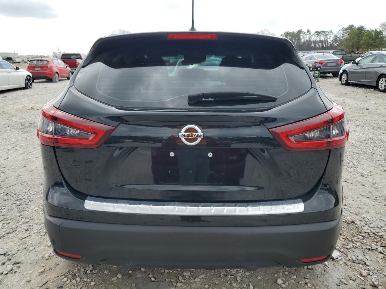 2020 Nissan Rogue - Image 6