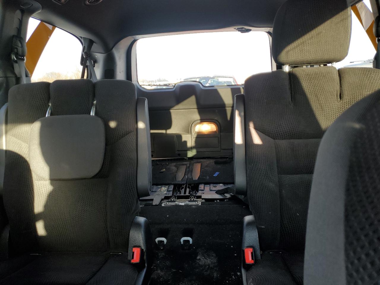 2019 Dodge Caravan - Image 10