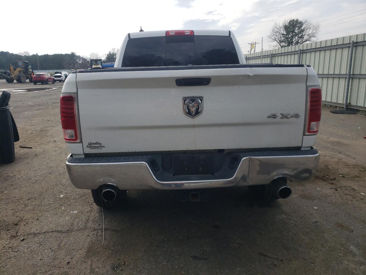 2015 RAM 1500 - Image 6