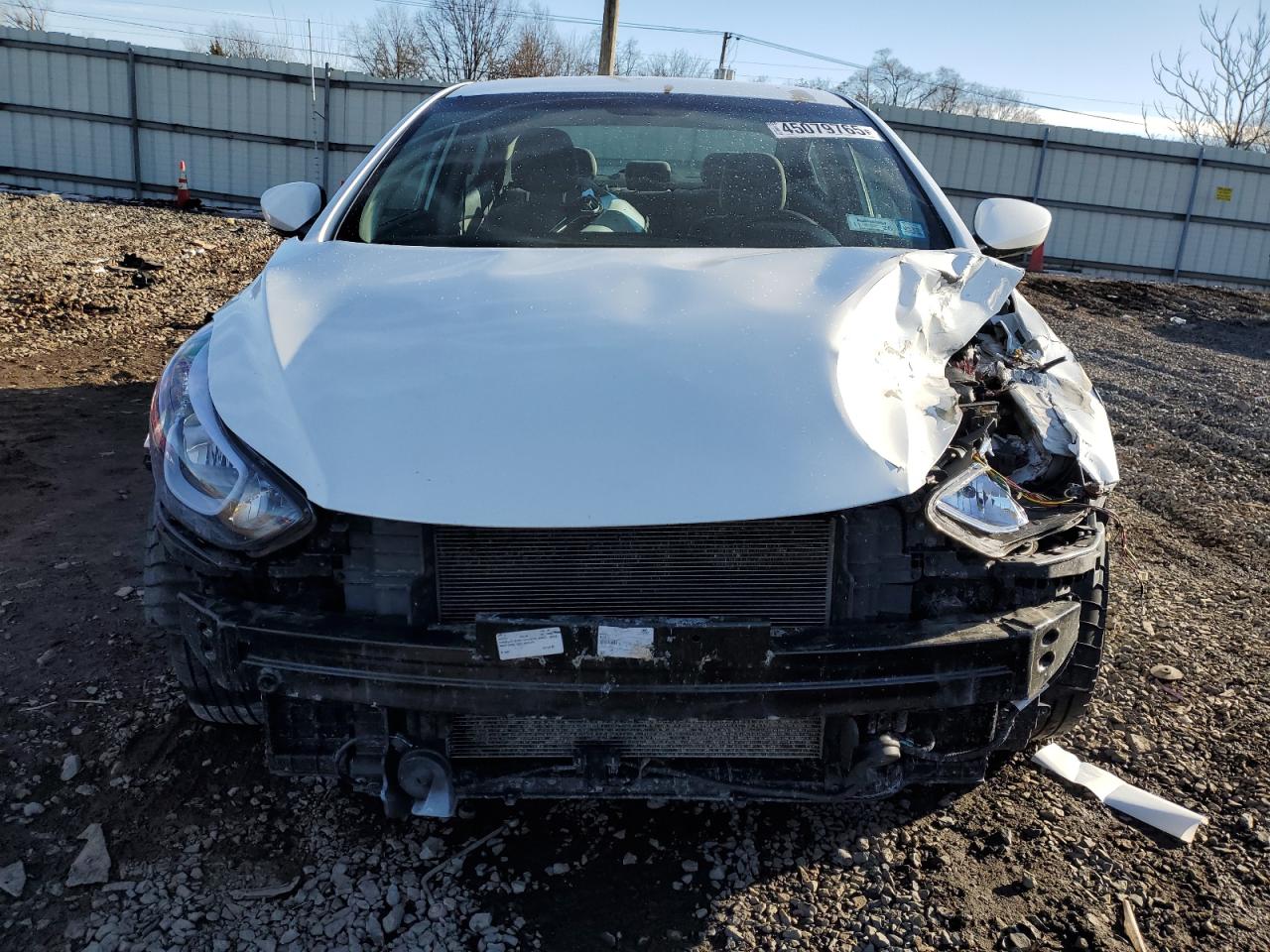2015 Hyundai Elantra - Image 5