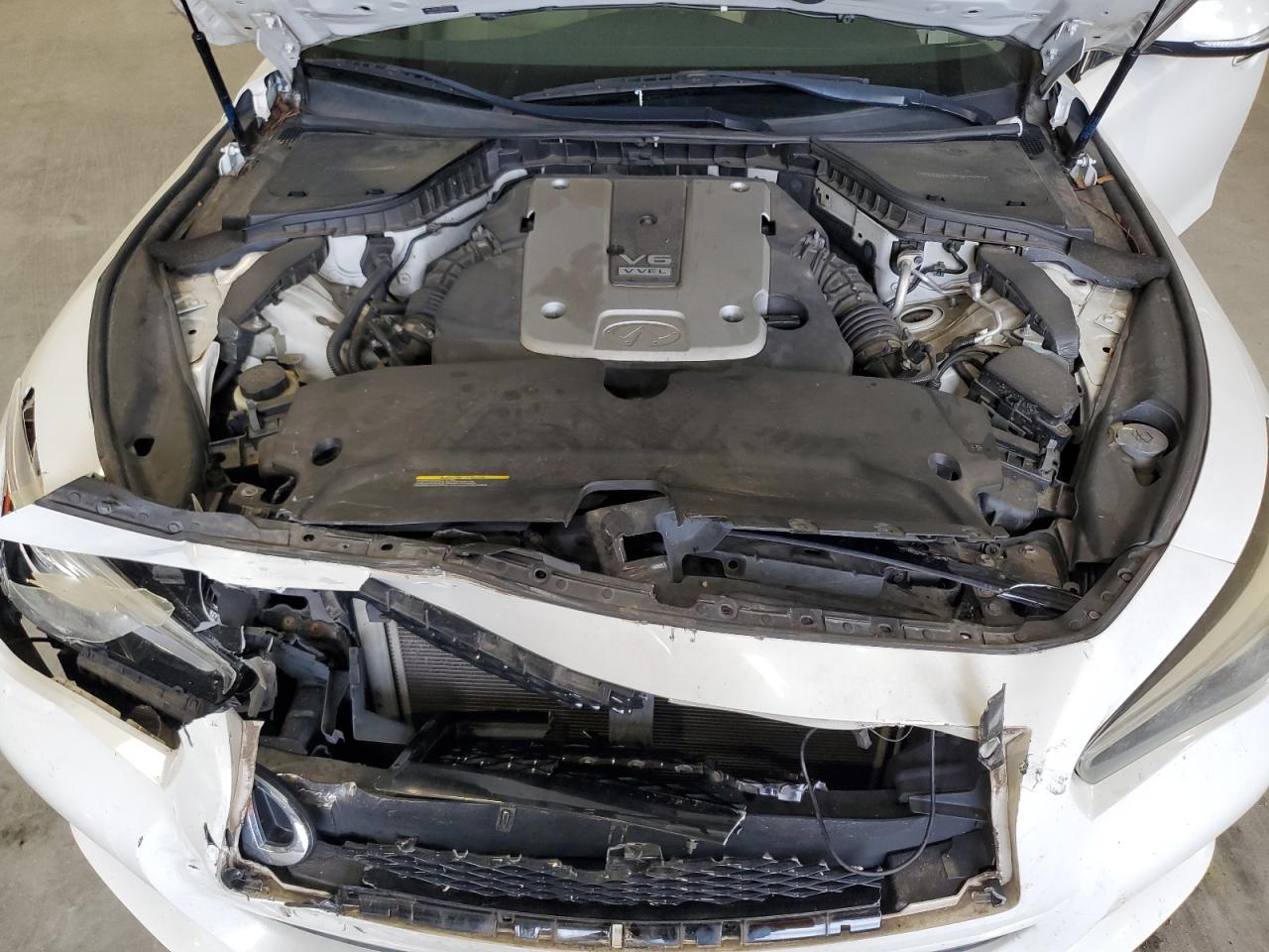2014 Infiniti Q50 - Image 11
