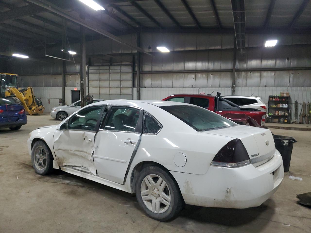 2011 Chevrolet Impala - Image 2