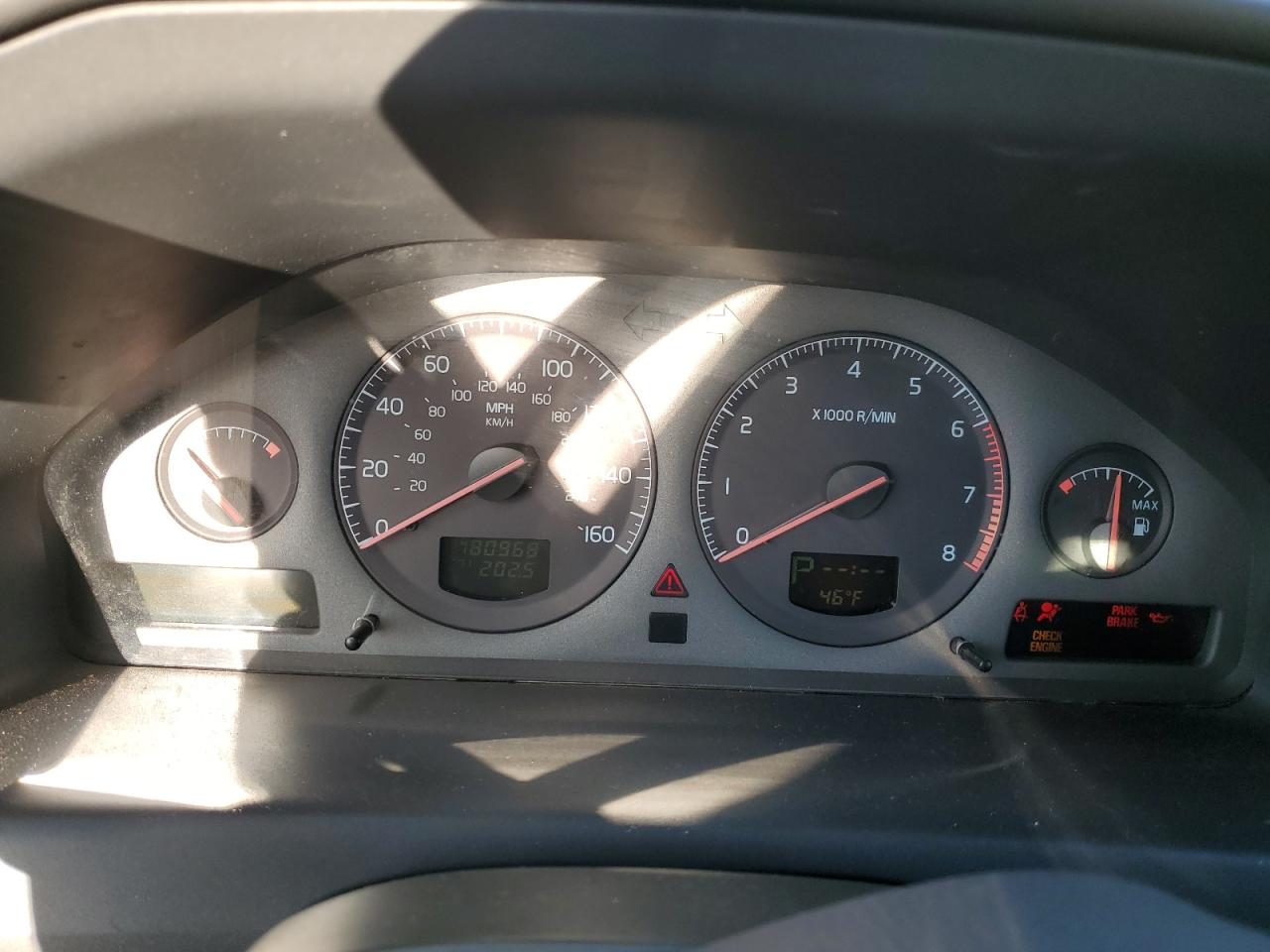 2003 Volvo XC70 - Image 9