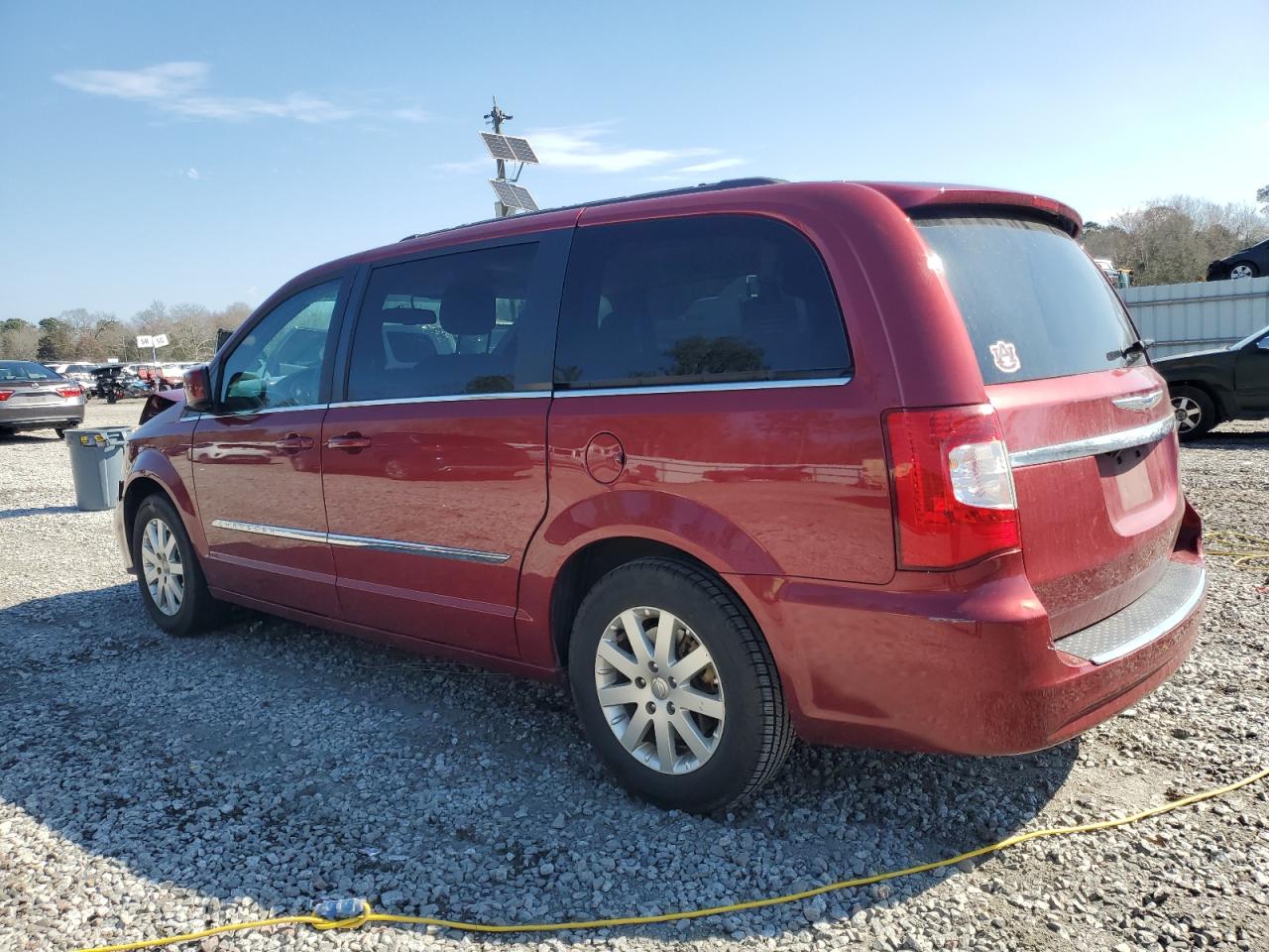 2015 Chrysler Town & Country - Image 2