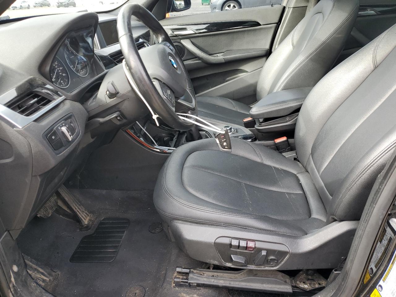 2016 BMW X1 - Image 7
