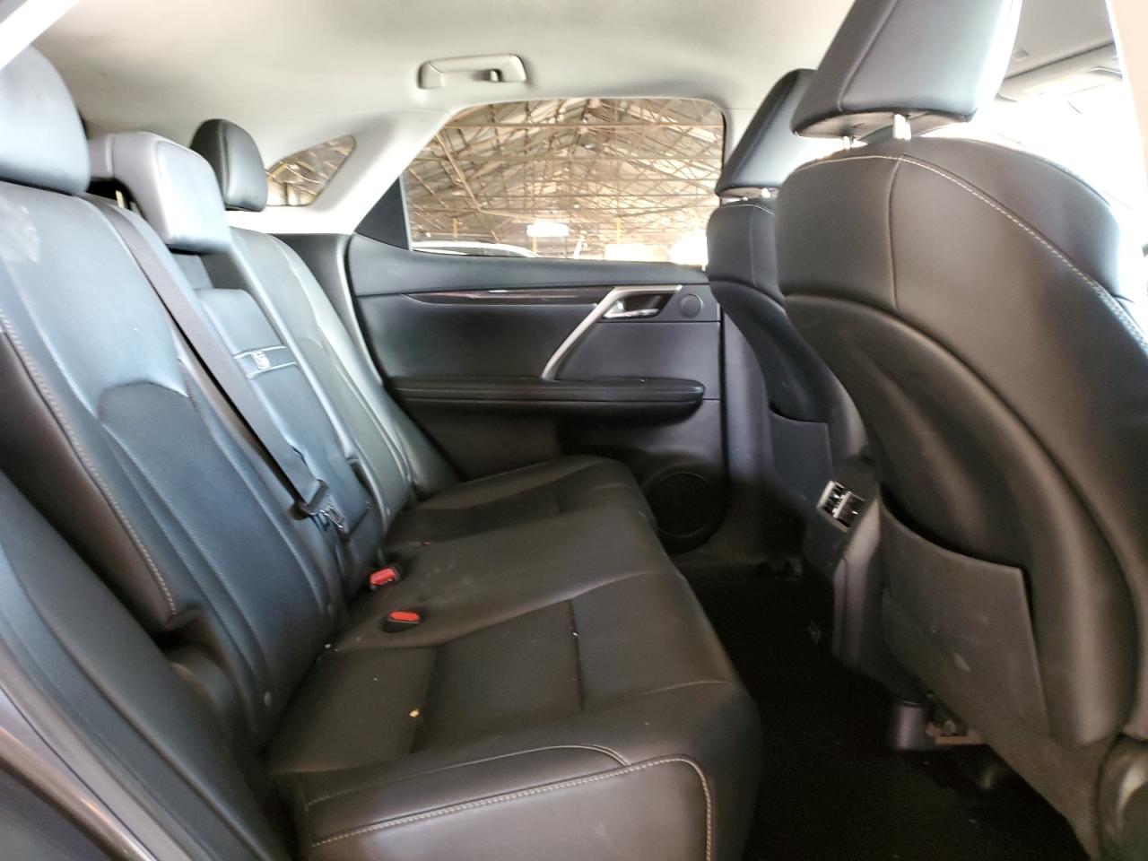 2020 Lexus RX - Image 10