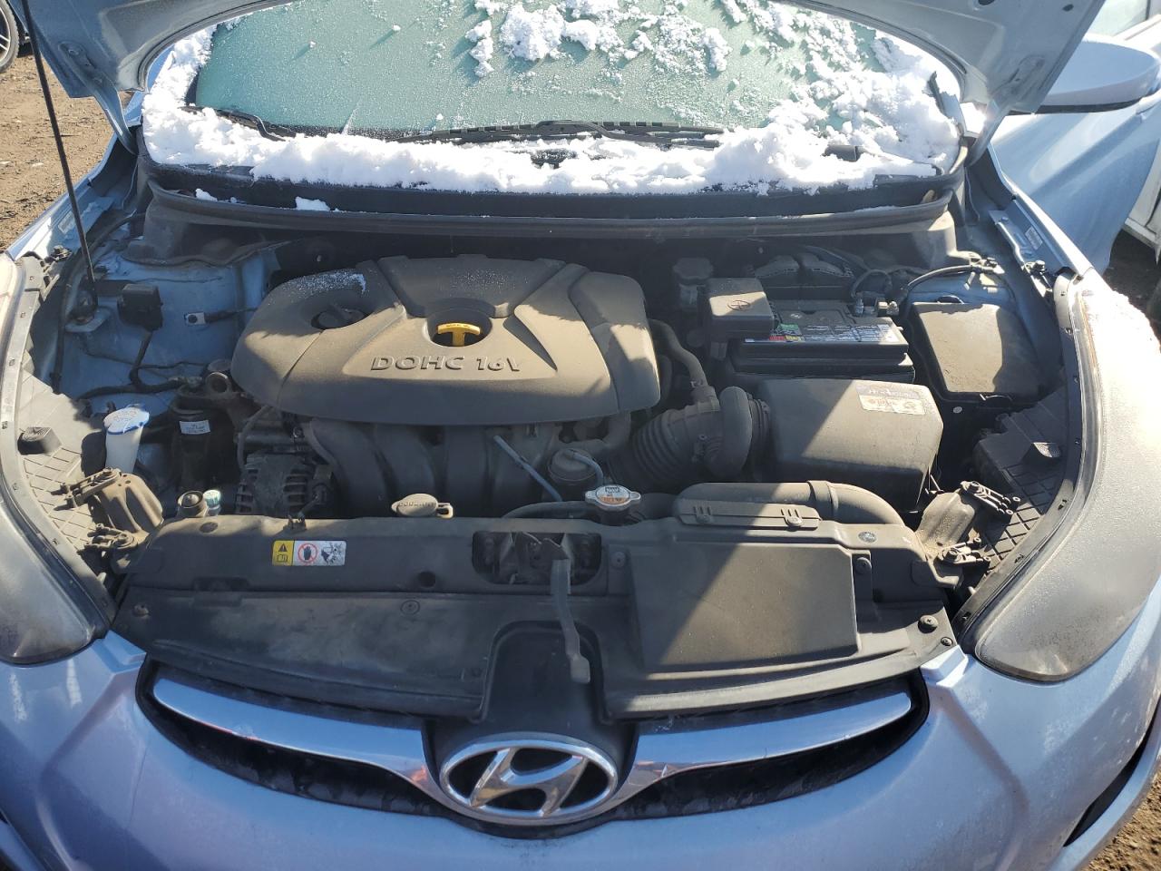 2013 Hyundai Elantra - Image 11