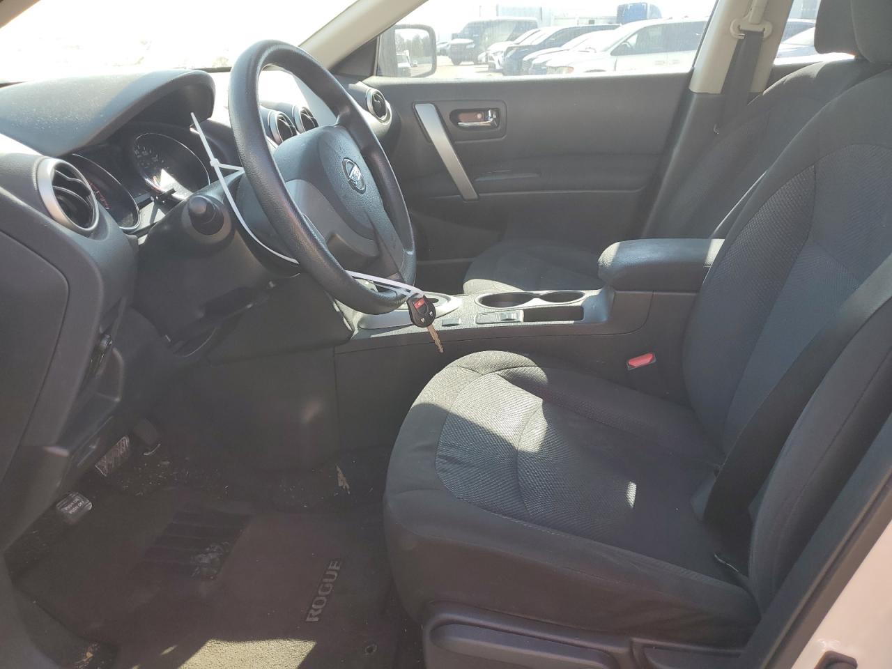2014 Nissan Rogue - Image 7