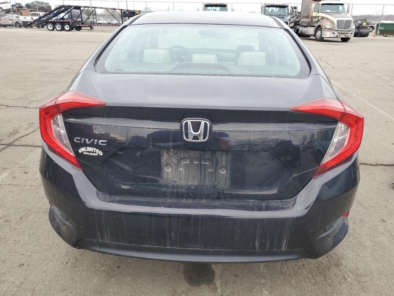 2016 Honda Civic - Image 6