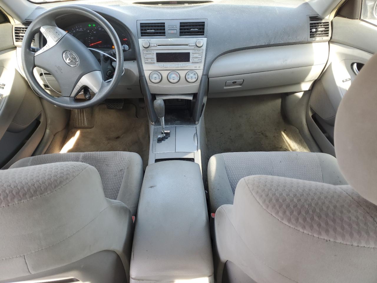 2010 Toyota Camry - Image 8