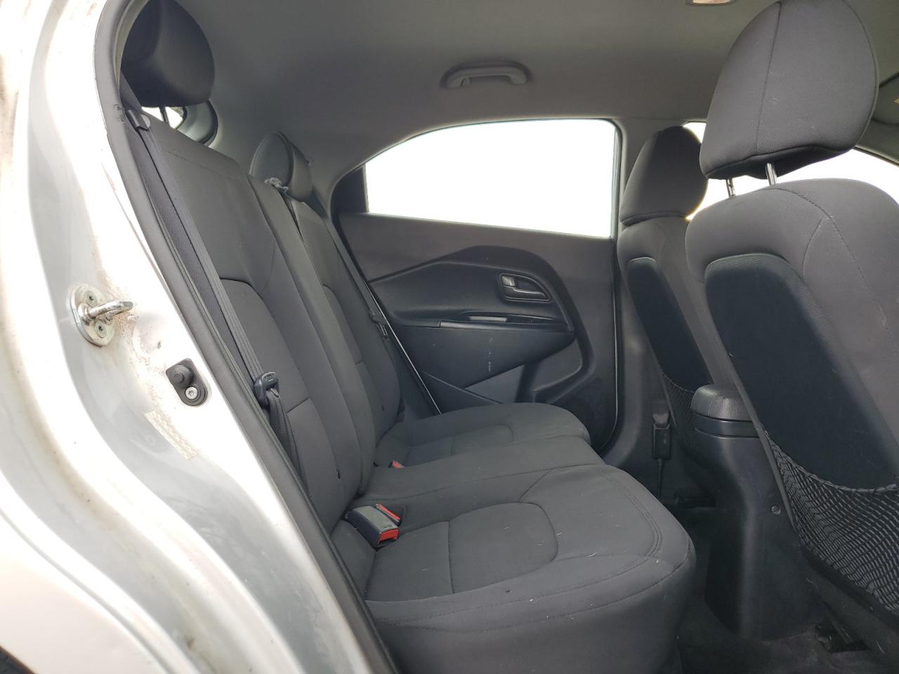 2015 Kia Rio - Image 11