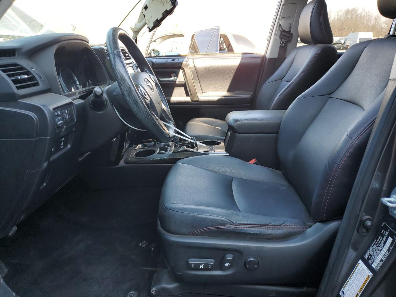 2015 Toyota 4Runner - Image 7