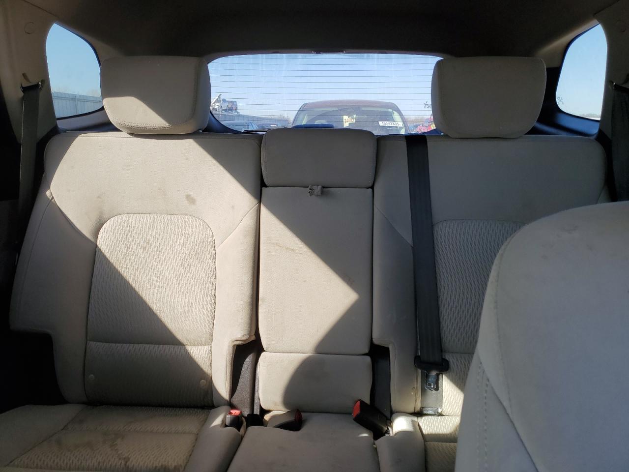 2014 Hyundai Santa Fe - Image 10
