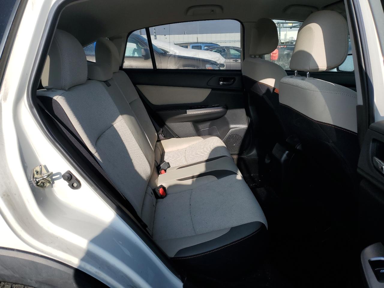 2016 Subaru XV - Image 11