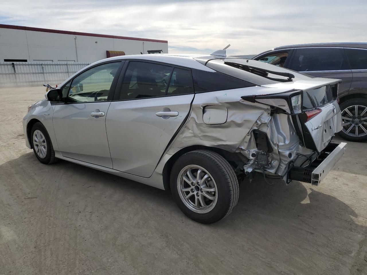 2020 Toyota Prius - Image 2