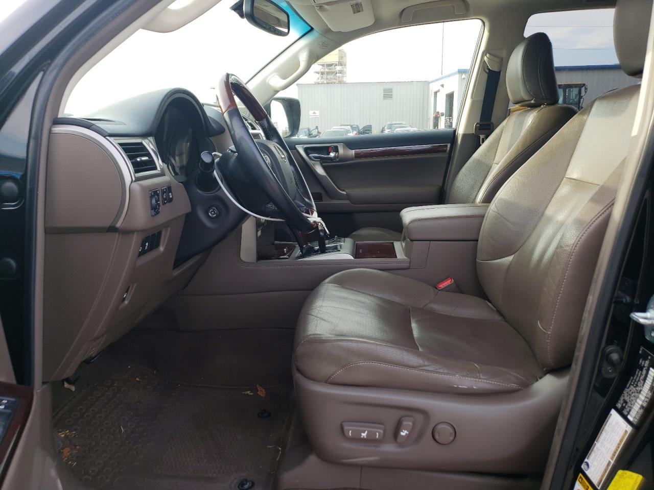2015 Lexus GX - Image 7