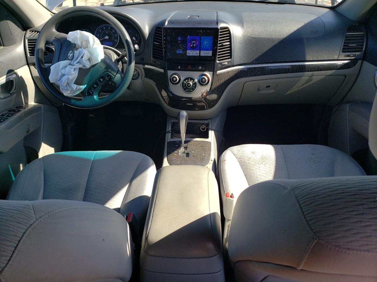 2008 Hyundai Santa Fe - Image 8