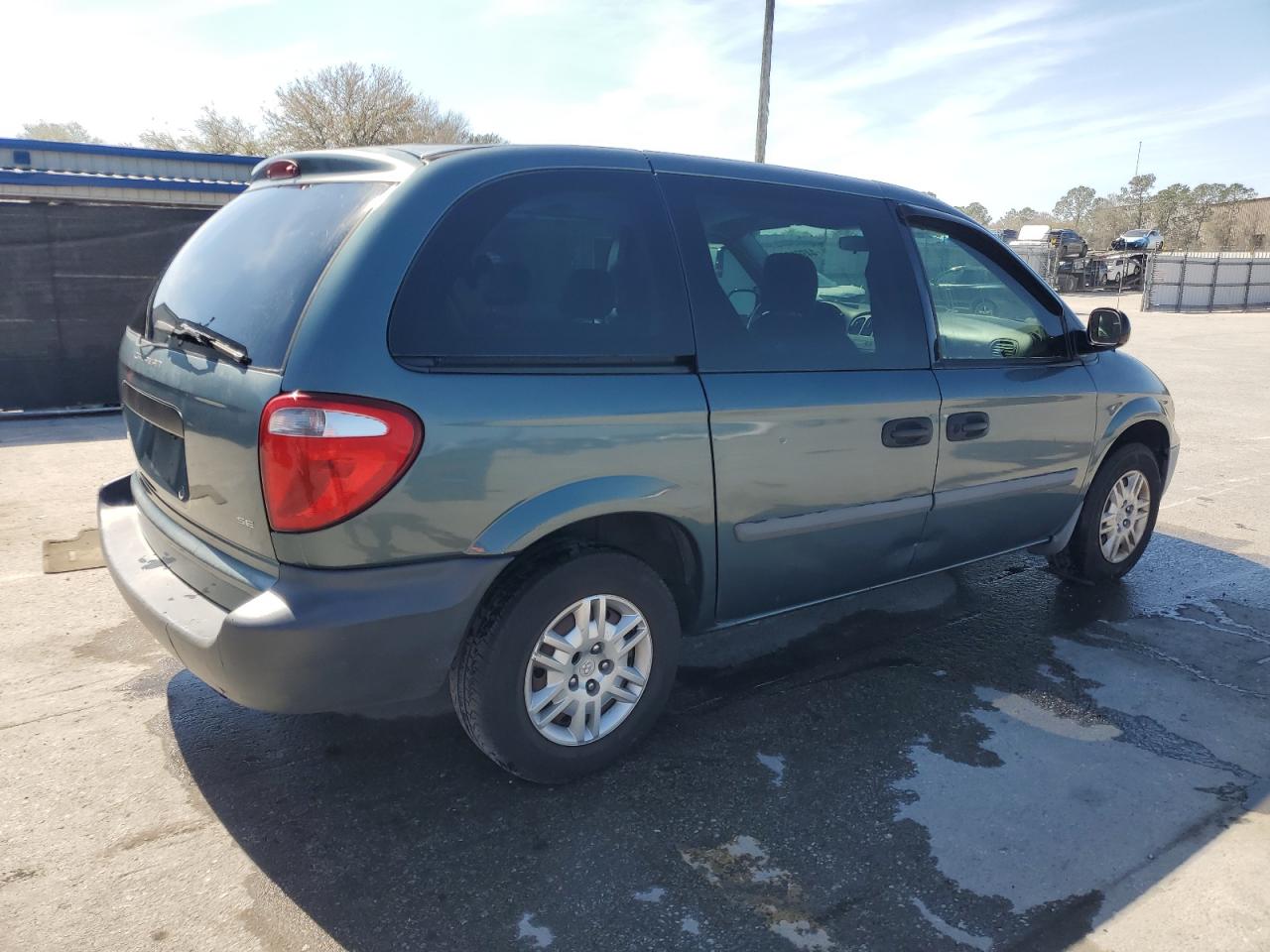 2007 Dodge Caravan - Image 3