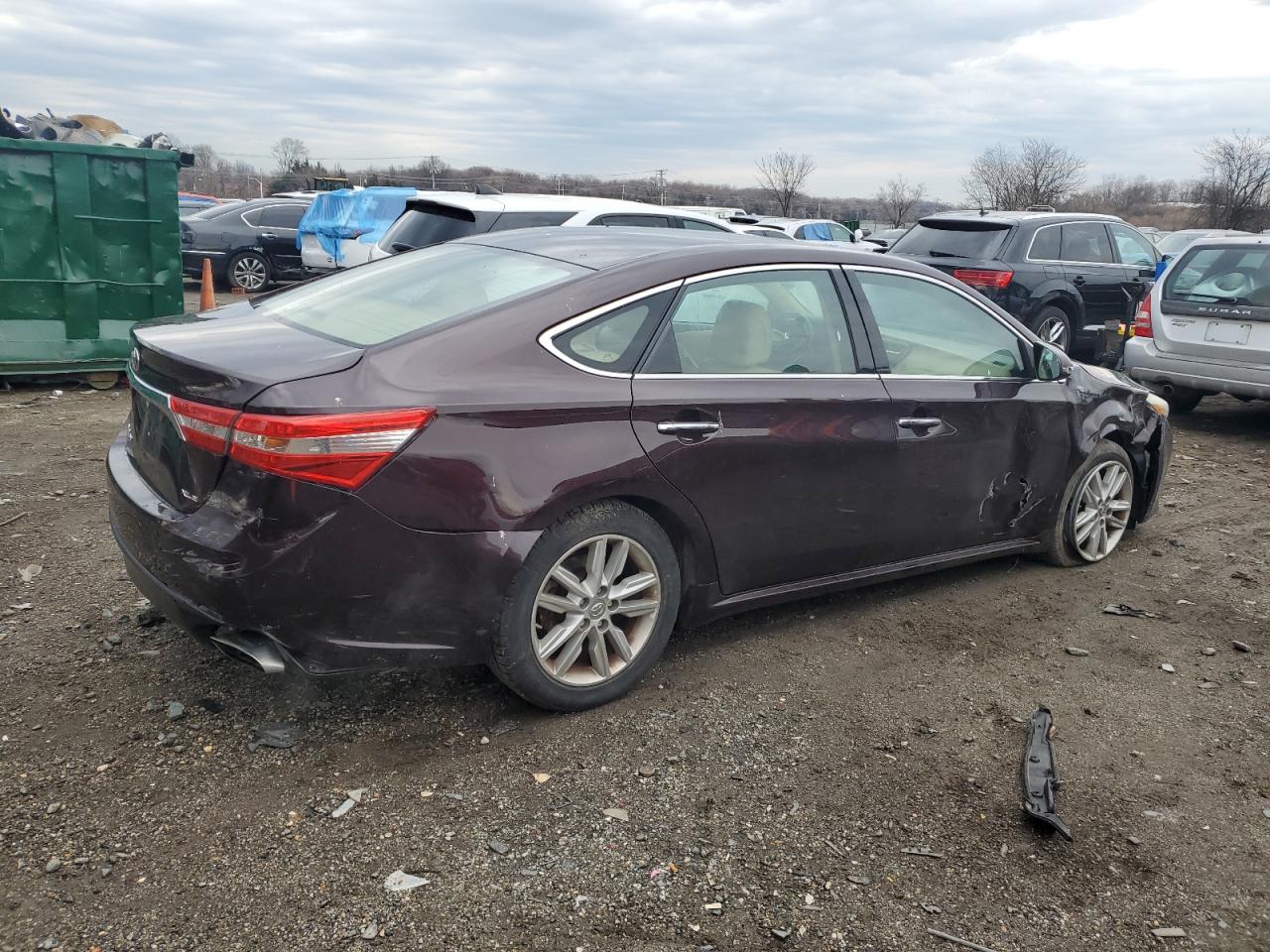2013 Toyota Avalon - Image 3