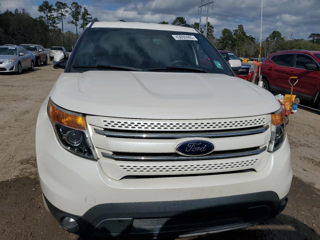 2014 Ford Explorer - Image 5