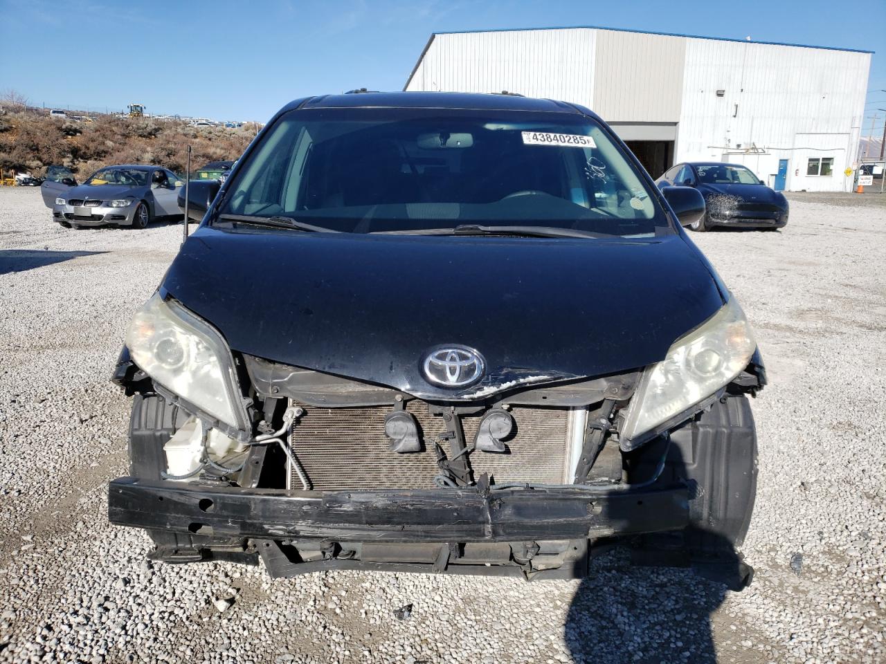 2014 Toyota Sienna - Image 5