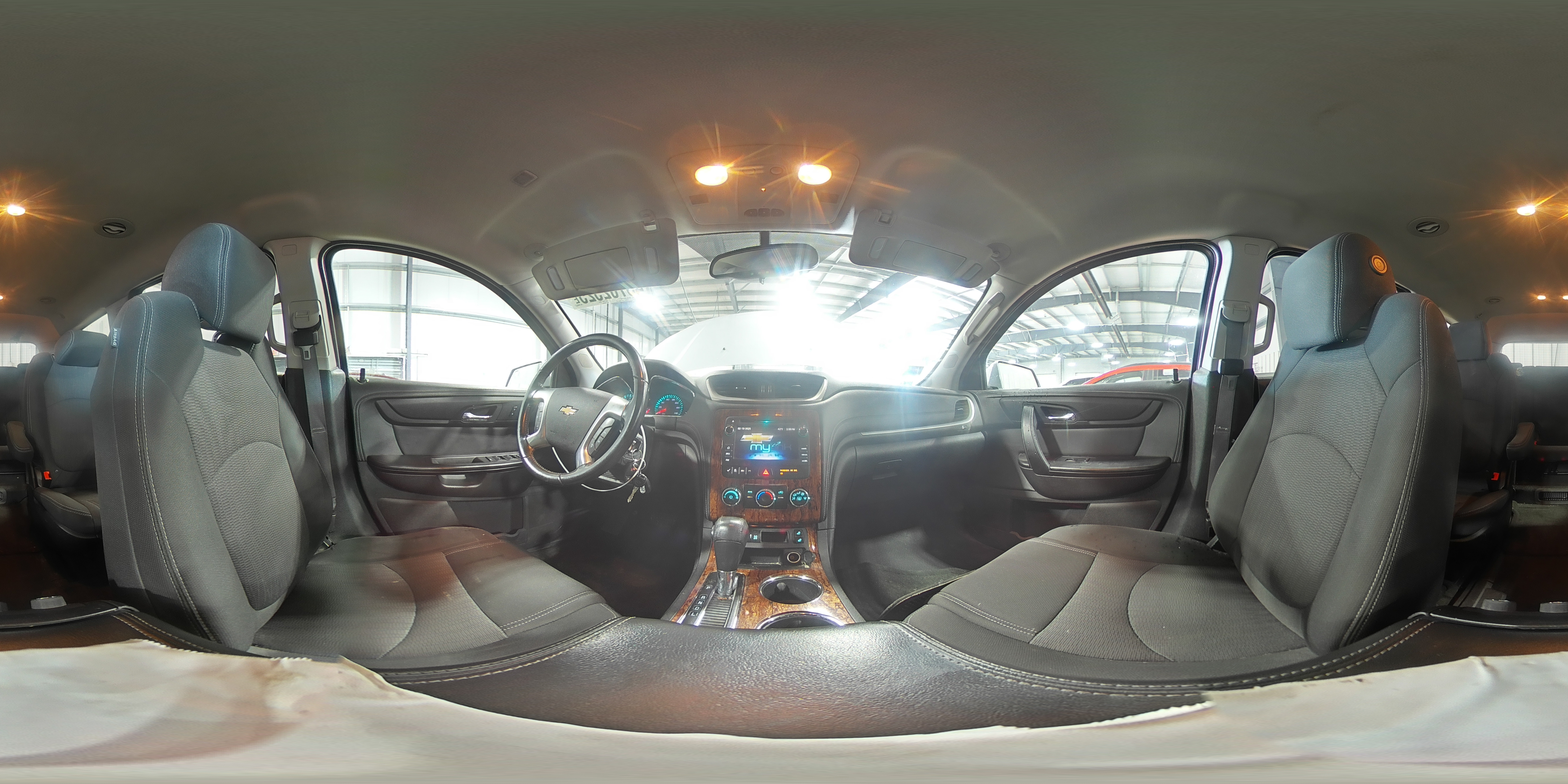 2013 Chevrolet Traverse - Image 15