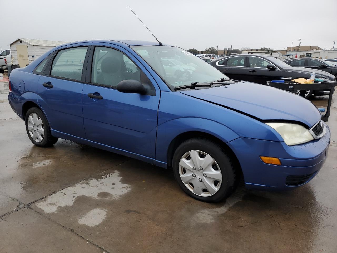 2005 Ford Focus - Image 4