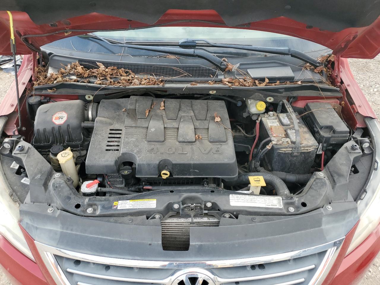 2009 Volkswagen Routan - Image 12