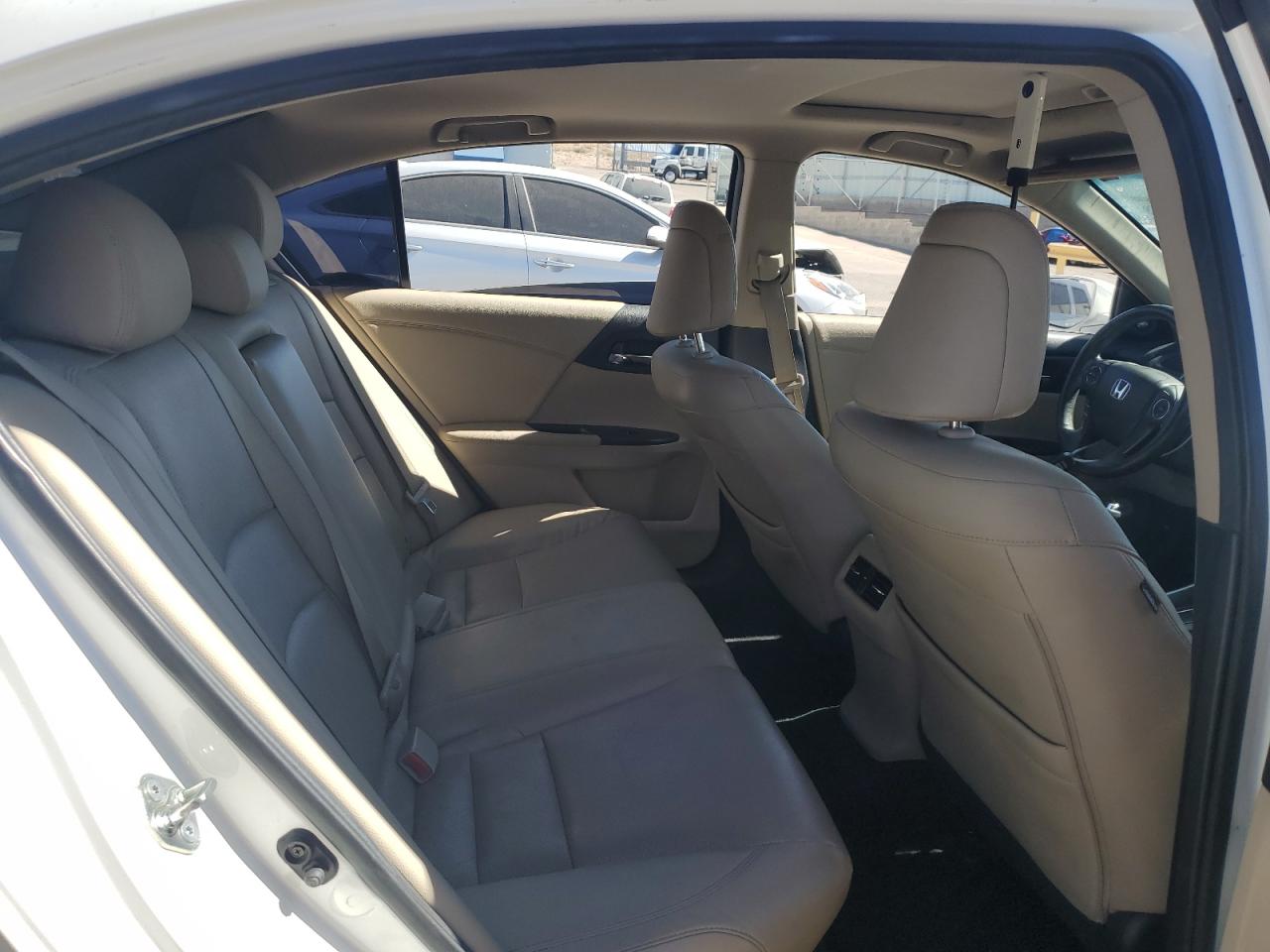 2015 Honda Accord - Image 11