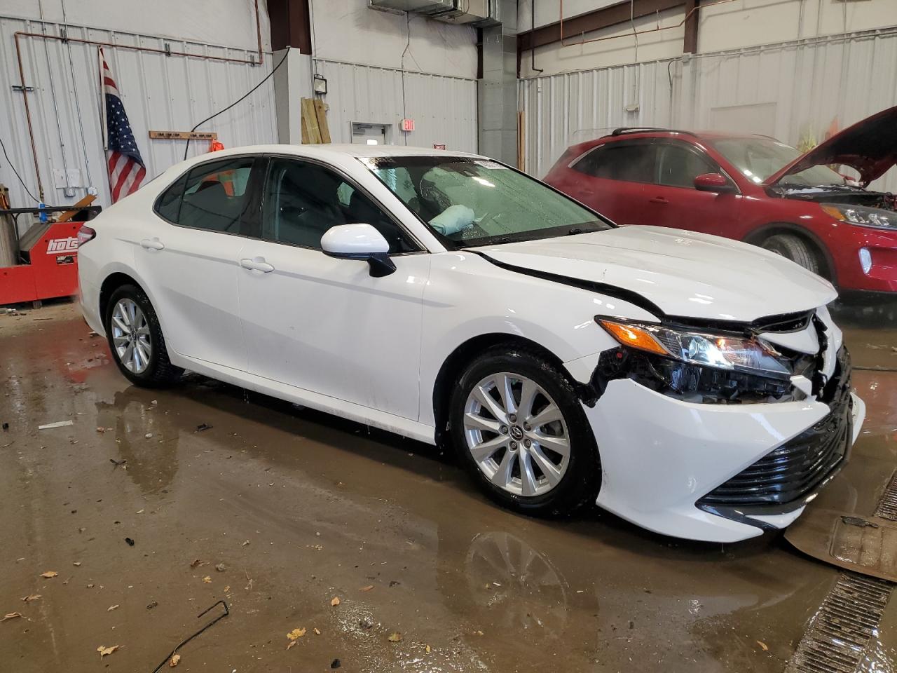 2018 Toyota Camry - Image 4